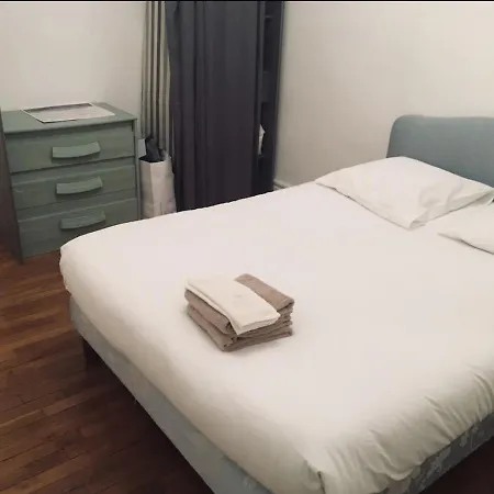 Spacieux Et Lumineux Aux Pieds De La Cathedrale Apartamento